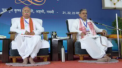 RSS Chief Mohan Bhagwat with RSS General Secretary Dattatreya 