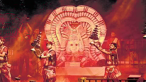 Cauvery Aarti being performed at Sankey Tank on Friday. DCM DK Shivakumar was present at the event.