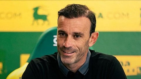David Catala's coaching career includes tenures at AEK Larnaca and Apollon Limassol in the Cypriot First Division, NK Istra 1961 in the Croatian First Football League, and CE Sabadell in the Primera Federación. 