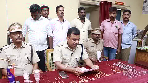 Raja immediately filed a complaint at the Katpadi police station. Forensic experts collected fingerprints from the scene, and police formed a special team to investigate the case.
