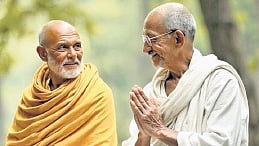 Sree Narayana Guru and Mahatma Gandhi's AI image designed by Yuhab Ismail