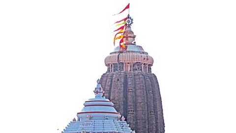 The video was first uploaded by a user named Surajit Biswas on Facebook. It captures the ritual of changing the flag on the temple’s Nilachakra, performed by a Chunara sevayat.
