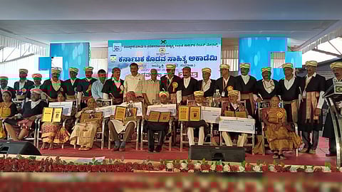 Awards were honoured to several achievers from the community and the fest witnessed participation from several dignitaries. 