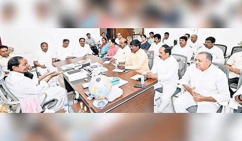 BRS chief K Chandrasekhar Rao holds a meeting with party leaders from Warangal to discuss arrangements for the proposed meeting to be held on April 27