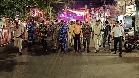 At Sambalpur, police have set up checkposts equipped with CCTV cameras and LED screens at 25 sensitive places in the town to keep a hawk’s eye on the anti-social elements. 