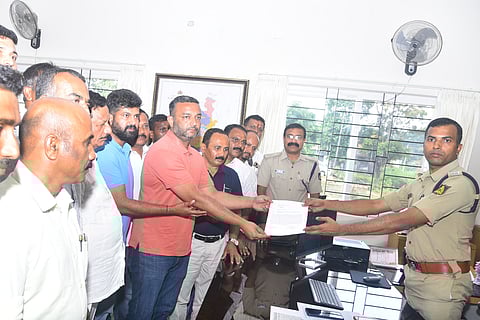 Former MP Prathap Simha filed a complaint against Congress leaders with the Kodagu SP and DC. 