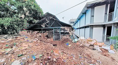 A pile of garbage near the newly built commercial complex at Connemara Market, Palayam, Thiruvananthapuram.