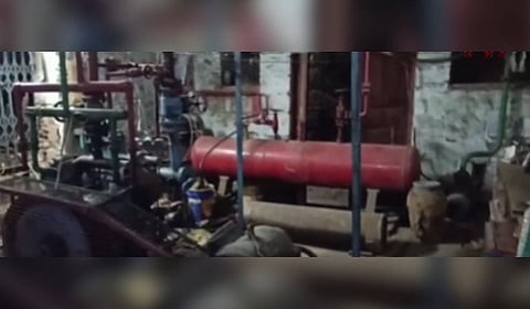 The incident took place in Jaora town of the district at around 10.30 pm on April 8.