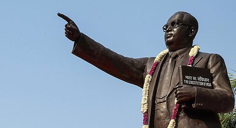 Thousands throng Deekshabhoomi on Ambedkar's birth anniversary