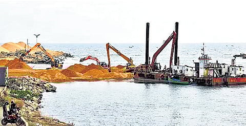 With the monsoon season fast approaching, the department has decided to intensify operations by working 20 hours a day to expedite the clearing of the harbour mouth.