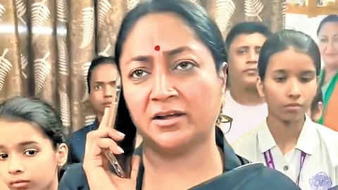 CM Gupta tells school authorities to follow guidelines on fee hike.