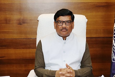 GMC Commissioner P Srinivasulu urged citizens to place water containers outside homes, in courtyards, or near shaded areas along roads.