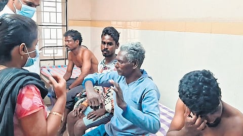 The four fishermen injured in the attack are currently being treated at the Vedaranyam Government Hospital 