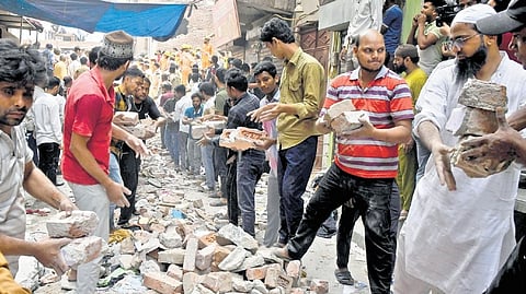 Delhi building collapse: Tales of loss, courage and grief amid debris pile-up