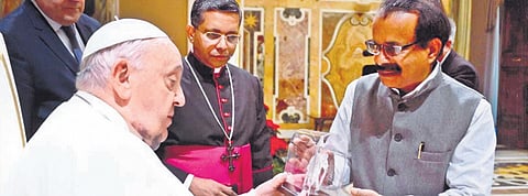 Minister of State for Minority Affairs and Animal Husbandry with Pope Francis