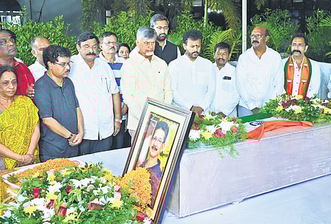 Chief Minister N Chandrababu Naidu consoles the family members of Chandramouli, who was killed in the terrorist attack, in Visakhapatnam on Wednesday