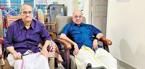 Kasturirangan (R) and his brother Ananthanarayanan