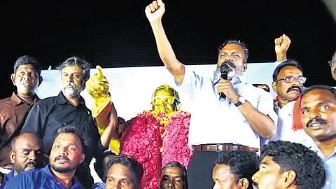 VCK leader Thol Thirumavalavan unveiled  Ambedkar statues in Puducherry 