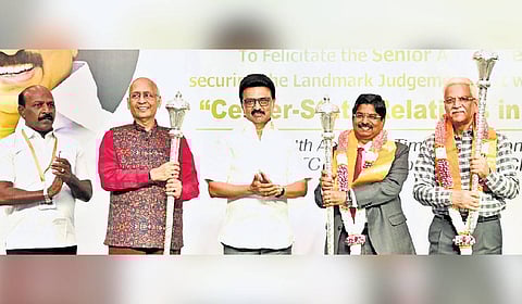 CM MK Stalin felicitates the lawyers who represented TN in the apex court 