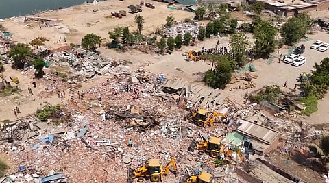 Operation Bangladesh in Gujarat, Surat Police, in coordination with central agencies, discovered Bangladeshi contact numbers and chat records on 50 mobile phones seized from suspects. 