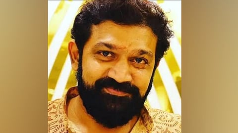 The news was confirmed by actor and friend Kishor Satya, who expressed his grief through social media.