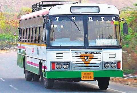 TGSRTC rolls out Yathradanam for underprivileged pilgrims 
