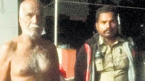 Twenty-three special teams with arms deployed on night patrols in areas with farmhouses in Erode