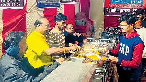  Since 2019, they’ve smuggled upma and idlis past blizzards and become a lifeline for devotees from the Telugu states.