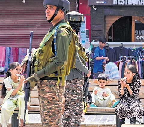 ‘Not a single room is booked’; Gulmarg and Sonamarg hoteliers rue