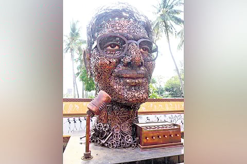 This Waste-to-art sculpture near Kalinga Studio in Bhubaneswar honours Akshaya Mohanty