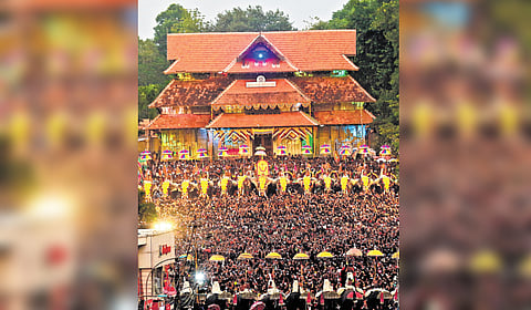 Pomp and pageantry held centre stage as Thekkinkadu maidan came alive with a sea of humanity witnessing the kudamattom of Thrissur Pooram on Tuesday.