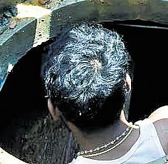 Provide safety gear to all sanitation workers before monsoon, says minister