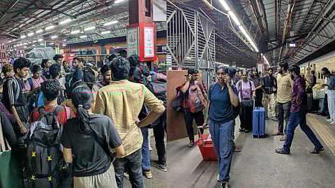 Stranded tourists and students – arrived at the New Delhi Railway Station on Friday night.