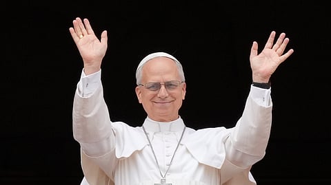 Pope offers to mediate between world leaders to end wars