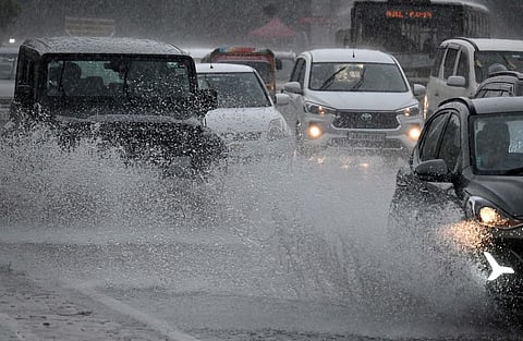 Heavy rains started at around 1:30 am and continued till 5:30 am on Monday, leading to several areas like ST Bed, Ejipura, Koramangala being flooded