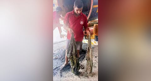 While attending to sewage overflow in Malakpet and Nalgonda intersections, the HMWSSB workers were shocked to find blankets, bed sheets, clothes, plastic items and other solid materials  in the manholes.
