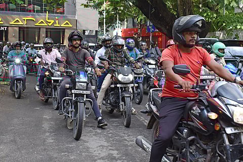 Members of the Bike Taxi Welfare Association.