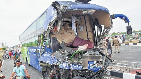 A private bus tail-ended a truck going in the front