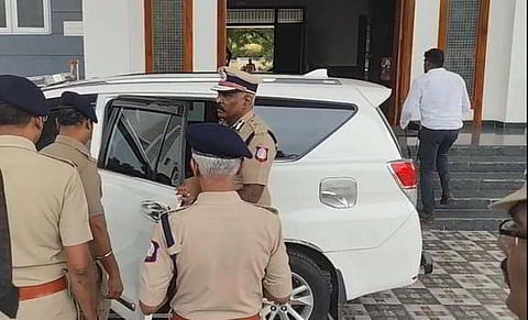 S Davidson Devasirvatham