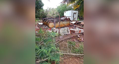 The illiegal cracker factory had two workers when the blast occured. 