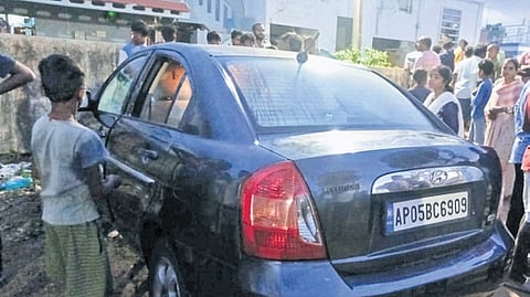 The car in which the children were trapped.