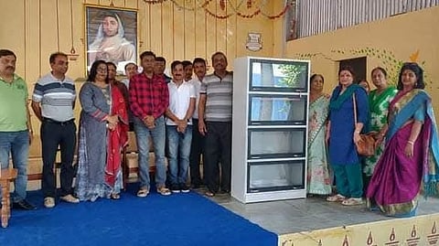 An Indore-based social activist, Vinita is on a mission to change the lives of women and their children embroiled in conflict, inhabiting prison cells.