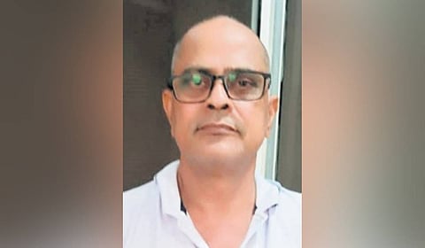 The Crime Branch of Odisha Police has arrested a person for duping two engineers of Rs 1 crore and Rs 5 lakh on the promise of providing jobs, from Bhubaneswar.