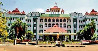 The court stated that whoever be the victim, be it an MP or an IAS officer, they are expected to depend on the investigation agency i.e. the EOW in this context, for relief.