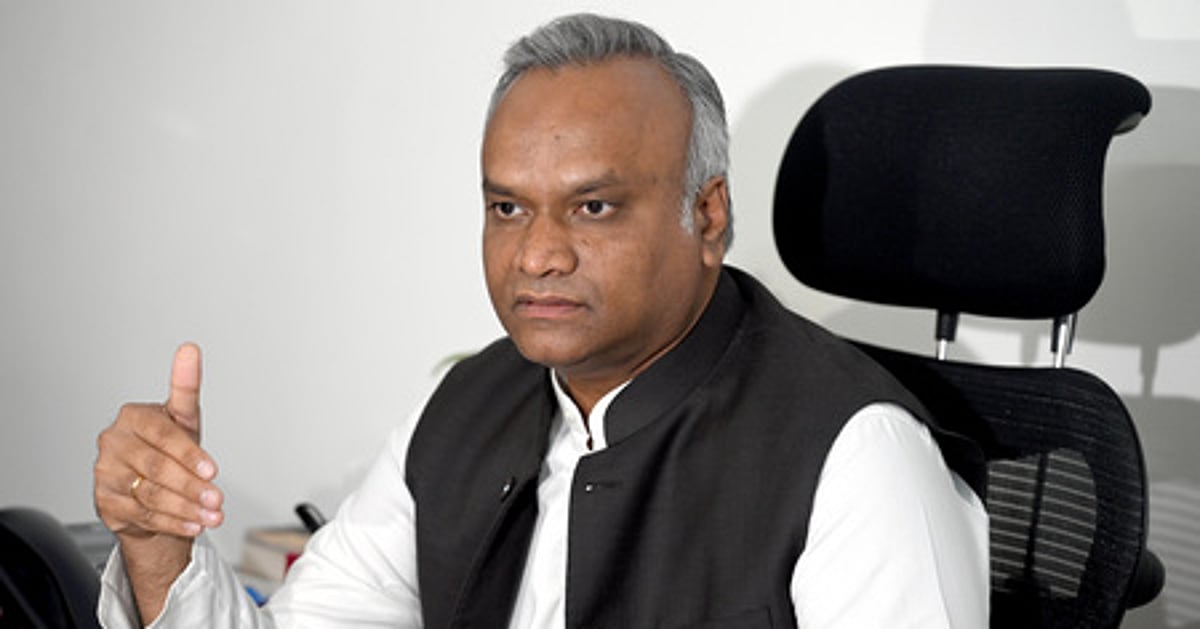 Karnataka minister Priyank Kharge writes to Union minister, seeks release of pending funds under MGNREGS