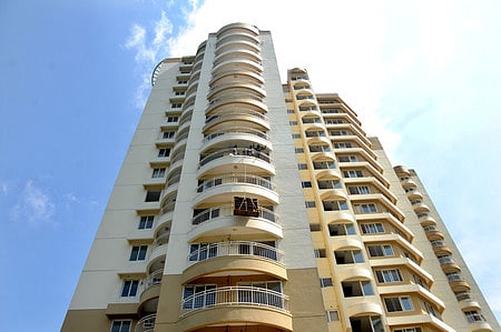 Image of a building used for representational purposes only.