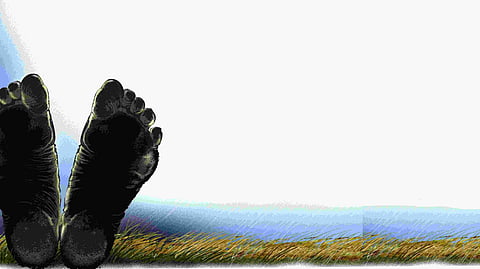 Charred body of cop found on NH-26 in Kalahandi district