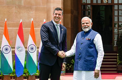 Prime Minister Narendra Modi and President of Paraguay Santiago Pena Palacios prior to their meeting at Hyderabad House in New Delhi (Photo | PTI)