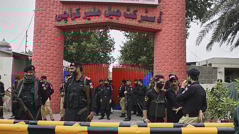 The inmates were still outside of the cells when a group suddenly attacked guards, seized their weapons, opened fire and fled.