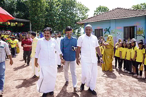 Aryadan Shoukath visited muthukad school  during campaign. 